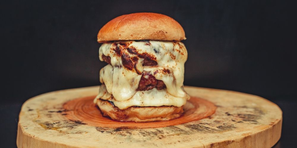homemade cheese burger | 4th of july recipes